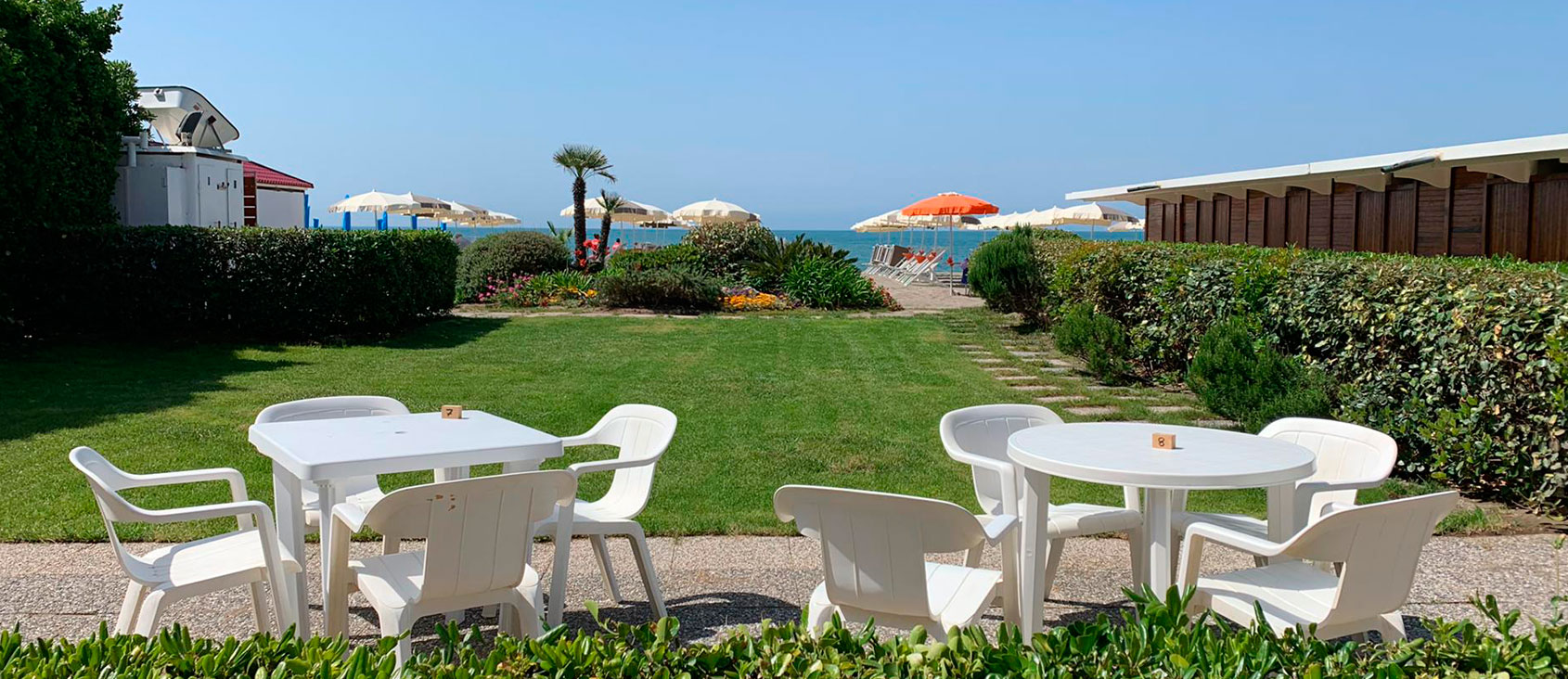 Stabilimento balneare La Pineta, Marinella di Sarzana (SP) - Hotel Ristorante